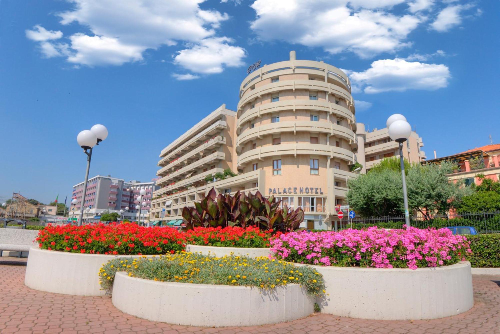 Hotel Palace Senigália Exterior foto